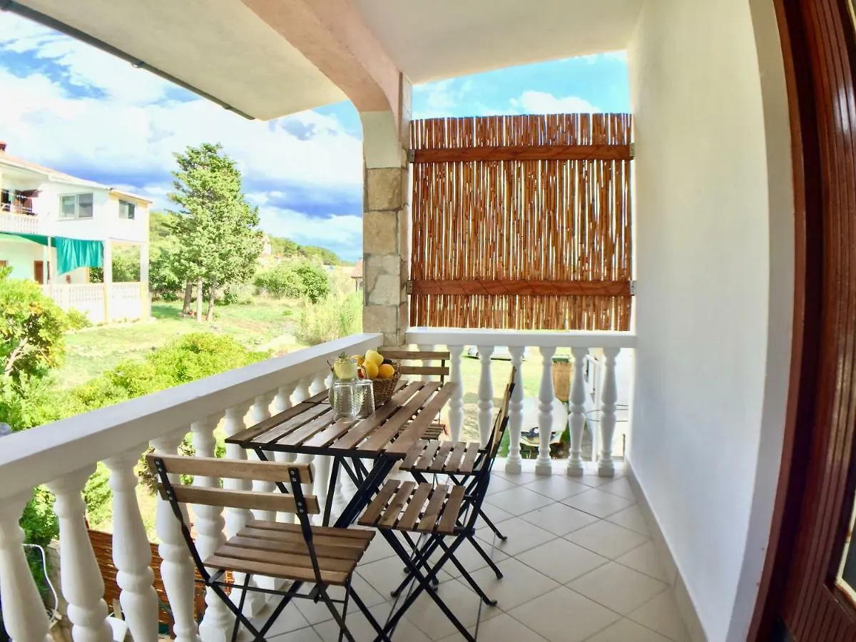 Sea View Apartments Nini Vlašići